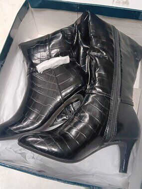 Karen Scott Black Crocodile Dress Boots NIB - mild storage wear, see description